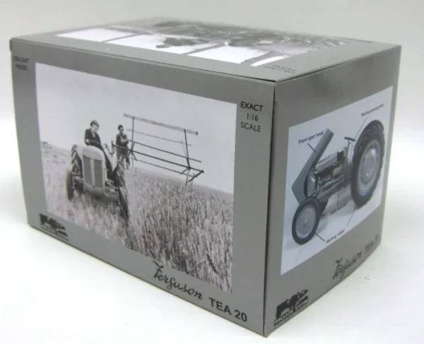 Manufacturer_Universal Hobbies Tractors<1/16 Massey Ferguson TEA-20 The Little Grey Tractor by Universal Hobbies