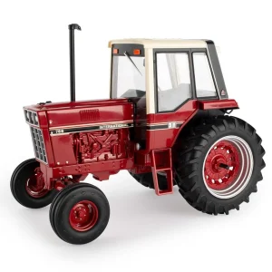 Manufacturer_ERTL Tractors<Matched Serial Number Set of 3 Tractors, 2023 Outback Toys Grand Reopening Event