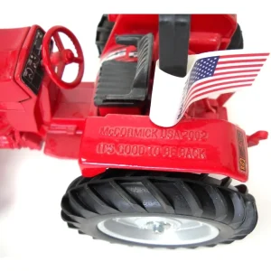 Manufacturer_Scale Models Tractors<1/16 McCormick C70 Special Edition, Made in the USA