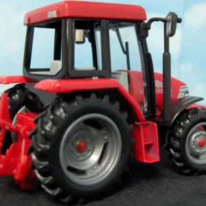Manufacturer_Universal Hobbies Tractors<1/32 McCormick CX100 Cab with MFD