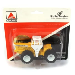 Manufacturer_Scale Models Tractors<1/64 Minneapolis-Moline A4T-1600 Turbo, 2004 Louisville Farm Show