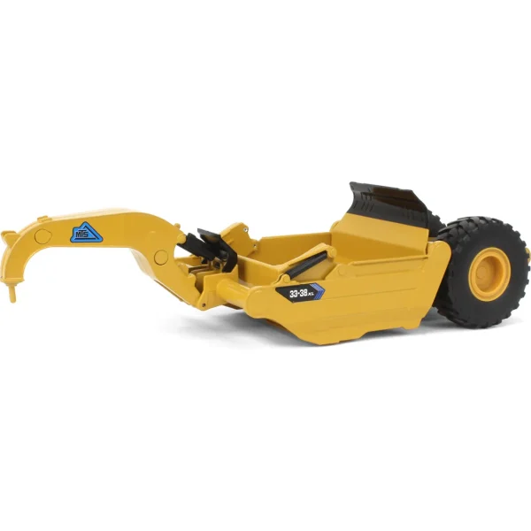Manufacturer_SpecCast Implements<1/50 Mobile Track Solutions 33-38XL Towed Scraper