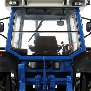 Manufacturer_Universal Hobbies Tractors<1/32nd Ford 7810 with MFD by UH