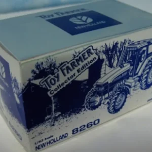 Manufacturer_ERTL Tractors<1/43 New Holland 8260, 1997 Toy Farmer Collector Edition