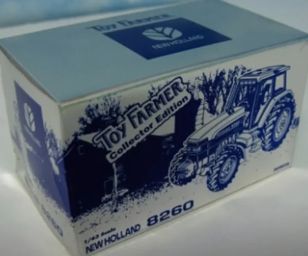 Manufacturer_ERTL Tractors<1/43 New Holland 8260, 1997 Toy Farmer Collector Edition