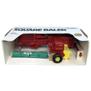 Manufacturer_ERTL Implements<1/16 New Holland Square Kick Baler with Bales