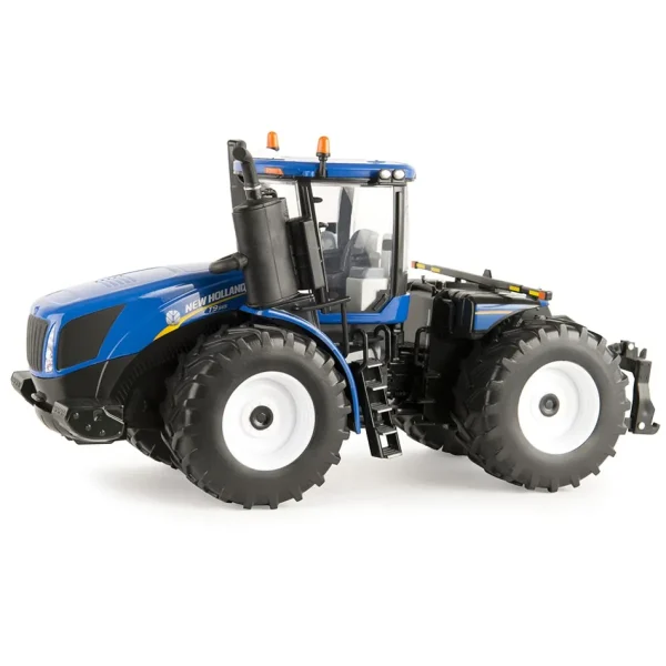 Manufacturer_ERTL Tractors<1/32 New Holland T9.565 Row Crop 4WD Tractor, ERTL Prestige Collection