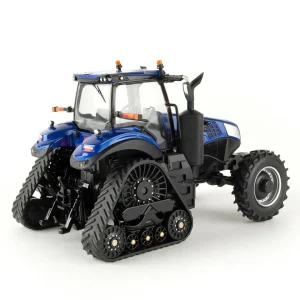 Manufacturer_ERTL Tractors<1/32 New Holland T8.435 Smartrax with PLM Intelligence