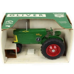 Manufacturer_SpecCast Tractors<1/16 Oliver Row Crop 88, 1992 White Show Edition