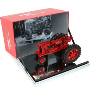 Manufacturer_ERTL Tractors<Set of 4 ~ 1/16 Limited Edition Farmall 100th Anniversary Tractors