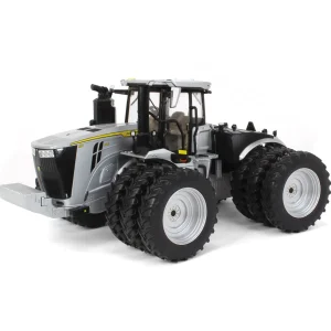 Manufacturer_ERTL Tractors<Silver Chase Unit ~ 1/32 John Deere 9R 590 4WD with Triples, 2022 Farm Show Edition, ERTL Prestige Collection