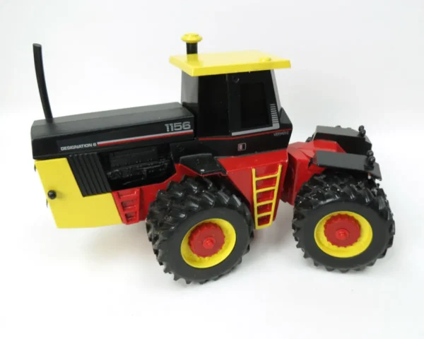 Manufacturer_Scale Models Tractors<1/16 Versatile 1156 Designation 6 with Plastic Dual Wheel, Made in the USA