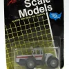 Manufacturer_Scale Models Tractors<1/64 White 4-270 Red Stripe 4WD with Duals by Scale Models