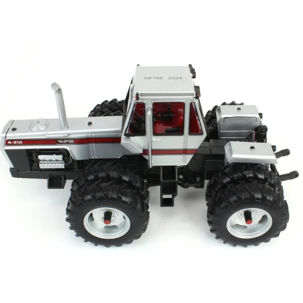 Manufacturer_ERTL Tractors<1/32 White 4-210 4WD with Duals, 2024 National Farm Toy Museum Select Series