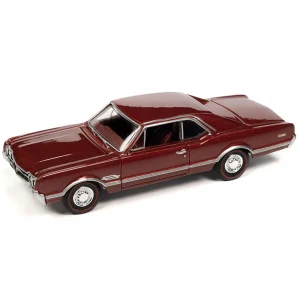 Manufacturer_Auto World Cars & Suvs<1/64 Auto World 2023 Release 2B, 1966 Oldsmobile 442, Autumn Bronze Poly