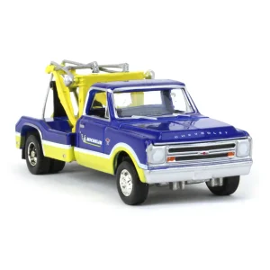 Manufacturer_Greenlight Collectibles Pickup Trucks<(B&D) 1/64 1967 Chevrolet C-30 Wrecker, Michelin Service Center, Dually Drivers 11 - Damaged Item