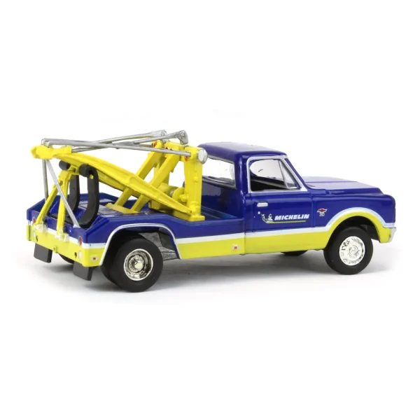 Manufacturer_Greenlight Collectibles Pickup Trucks<(B&D) 1/64 1967 Chevrolet C-30 Wrecker, Michelin Service Center, Dually Drivers 11 - Damaged Item