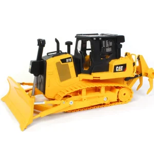 Manufacturer_Diecast Masters Radio Control<(B&D) 1/24 Radio Control Caterpillar D7E Track-Type Tractor Dozer, Made of Durable Plastic - Damaged Item