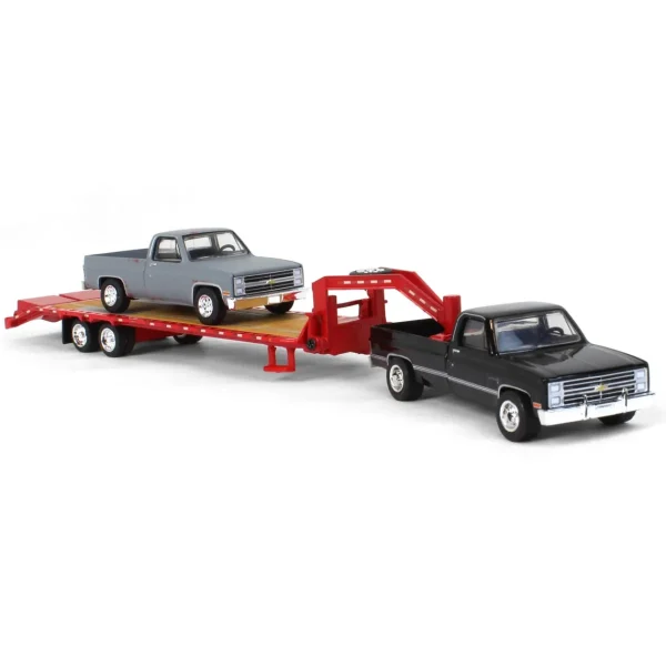 Manufacturer_Greenlight Collectibles Lowboys & Flatbeds<1/64 Black 1986 Chevy K-30 Longbed with Gooseneck & Project Truck, Greenlight Exclusive