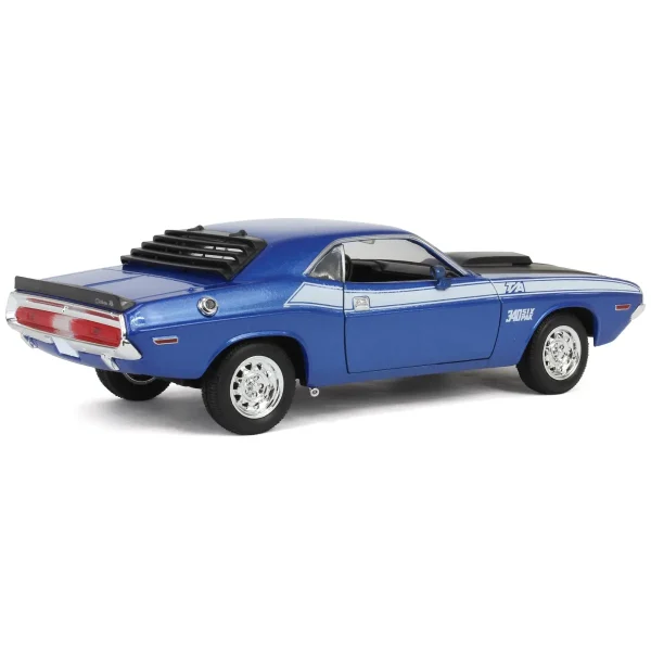 Manufacturer_First Gear, Inc. Cars & Suvs<1/24 Blue 1970 Dodge Challenger T/A 340 Six Pak Car by First Gear