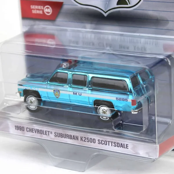 Manufacturer_Greenlight Collectibles Cars & Suvs | Emergency Vehicles<Blue Chrome Super Chase ~ 1/64 1990 Chevrolet Suburban K2500 Scottsdale, NYPD, Hot Pursuit Series 46