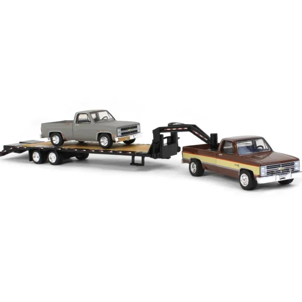 Manufacturer_Greenlight Collectibles Lowboys & Flatbeds | Pickup Trucks<1/64 Brown & Tan 1986 Chevy K-30 Longbed with Gooseneck & Project Truck, Greenlight Exclusive