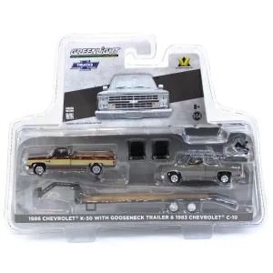 Manufacturer_Greenlight Collectibles Lowboys & Flatbeds | Pickup Trucks<1/64 Brown & Tan 1986 Chevy K-30 Longbed with Gooseneck & Project Truck, Greenlight Exclusive