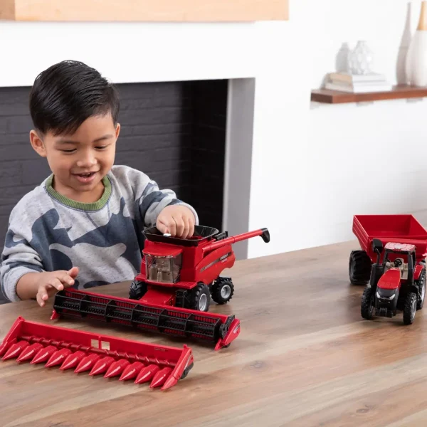 Manufacturer_ERTL Combines & Harvesters<1/32 Case IH Harvesting Set with AFS Connect Magnum 380, Grain Cart & 8230 Combine w/ 2 Heads
