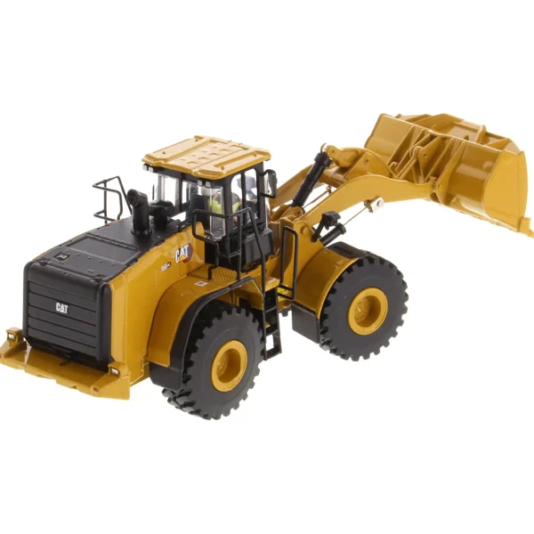 Manufacturer_Diecast Masters Loaders<1/50 CAT 966 GC Wheel Loader
