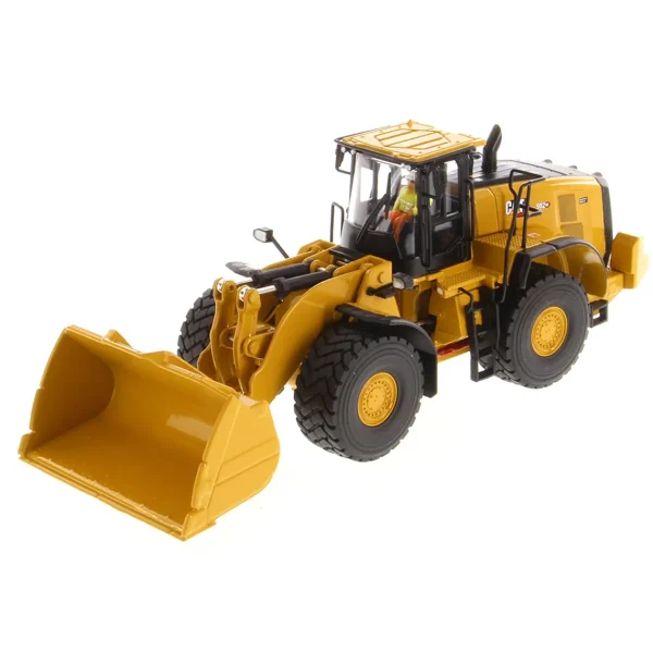 Manufacturer_Diecast Masters Loaders<1/50 CAT 982 XE Wheel Loader, High Line Series