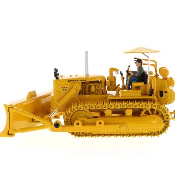 Manufacturer_Diecast Masters Crawlers & Dozers<1/50 CAT D7C Track Type Tractor Dozer