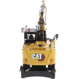 Manufacturer_Diecast Masters Excavators<1/50 CAT M318 Wheeled Excavator w/ Bucket & Grapple