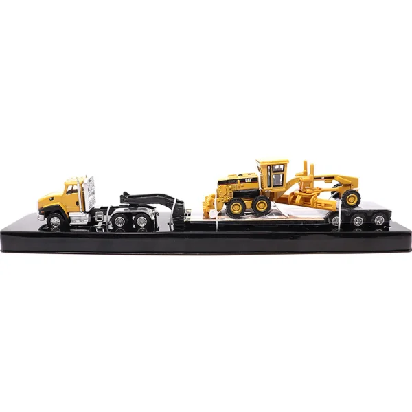 Manufacturer_Diecast Masters Graders | Lowboys & Flatbeds<1/87 Caterpillar CT660 Day Cab with Lowboy Trailer & 163H Motor Grader
