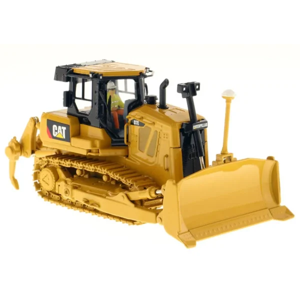 Manufacturer_Diecast Masters Crawlers & Dozers<1/50 Caterpillar D7E Track-Type Tractor Dozer