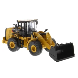 Manufacturer_Diecast Masters Loaders<1/64 Caterpillar 950M Wheel Loader w/ Log Fork, Bucket & 2 Log Poles