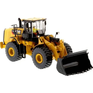 Manufacturer_Diecast Masters Loaders<1/50 Caterpillar 966M Wheel Loader- High Line Series