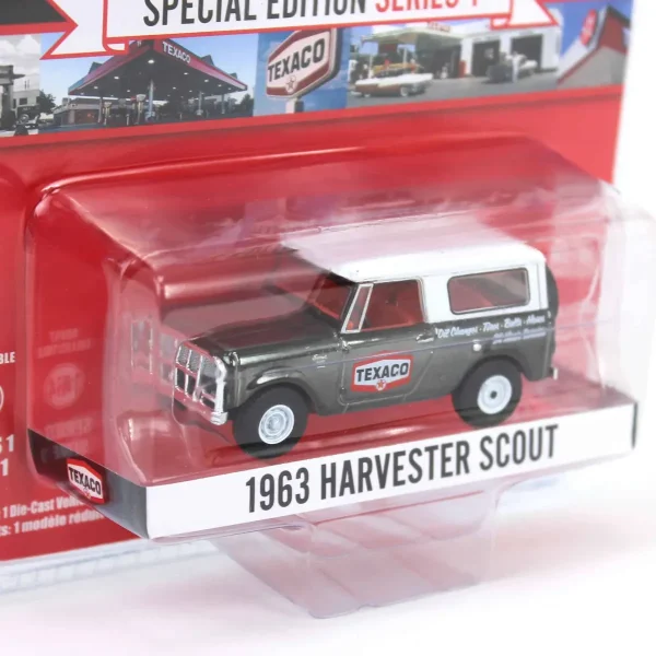 Manufacturer_Greenlight Collectibles Cars & Suvs<Charcoal Chrome Super Chase ~ 1/64 1963 Harvester Scout, Texaco Special Edition Series 1