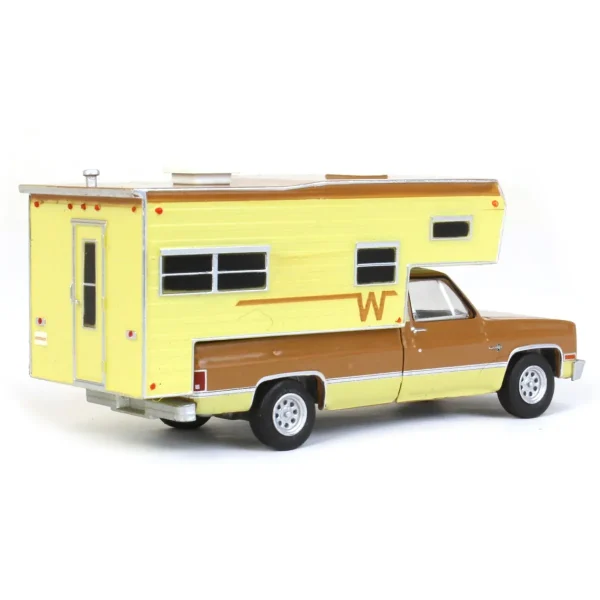 Manufacturer_Greenlight Collectibles Pickup Trucks<1/64 1986 Chevrolet C20 Silverado with Winnebago Slide in Camper, Copper and Tan