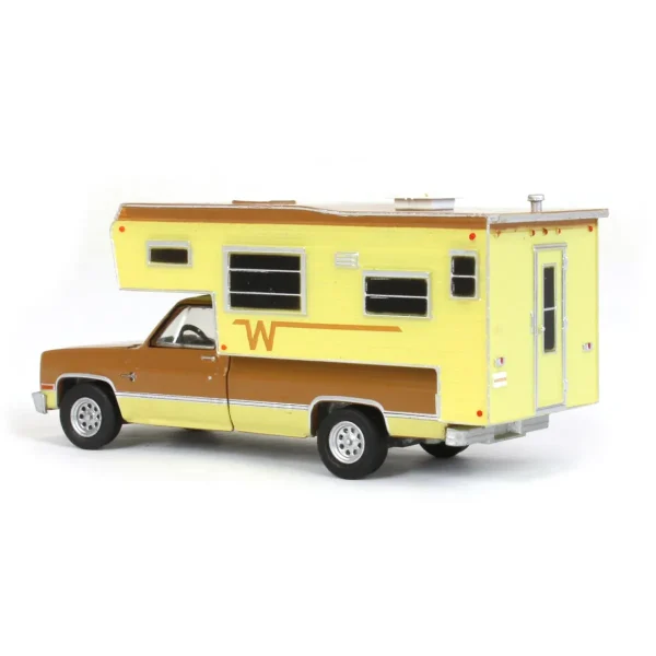 Manufacturer_Greenlight Collectibles Pickup Trucks<1/64 1986 Chevrolet C20 Silverado with Winnebago Slide in Camper, Copper and Tan