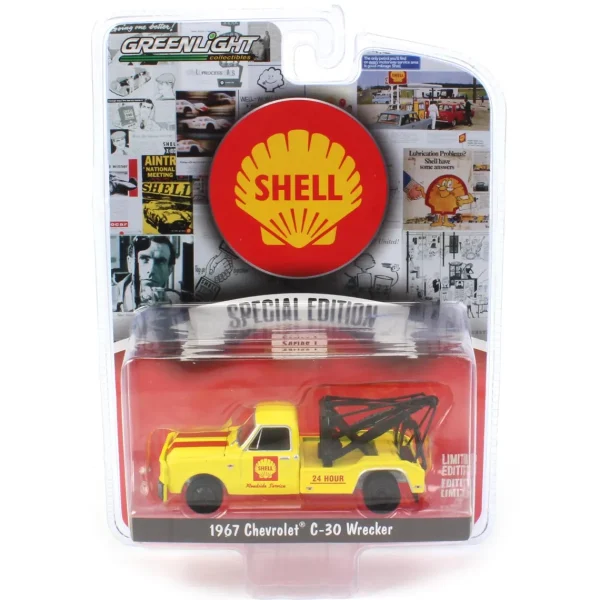 Manufacturer_Greenlight Collectibles Tow & Straight Trucks<1/64 1967 Chevrolet C-30 Wrecker, Shell Roadside Service 24 Hour, Shell Oil Series 1