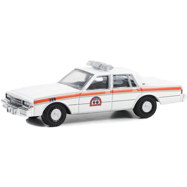 Manufacturer_Greenlight Collectibles Emergency Vehicles<1/64 1987 Chevrolet Caprice, NYC EMS, Hobby Exclusive