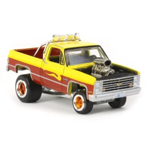 Manufacturer_Auto World Pickup Trucks<1/64 1985 Chevrolet Silverado, Golden Yellow, Zingers by Johnny Lightning