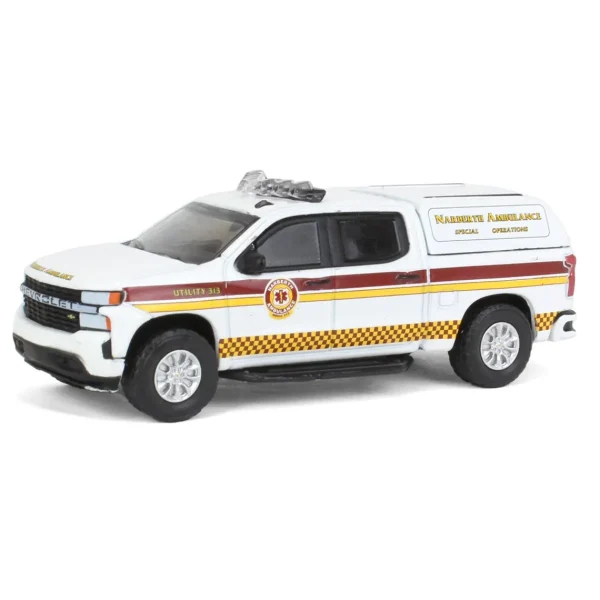 Manufacturer_Greenlight Collectibles Emergency Vehicles<1/64 2020 Chevrolet Silverado, Narberth PA Ambulance, First Responders Series 1