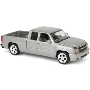 Manufacturer_Auto World Pickup Trucks<1/64 2006 Chevrolet Silverado SS Extended Cab Fleetside Pickup Truck, Silver, Auto World