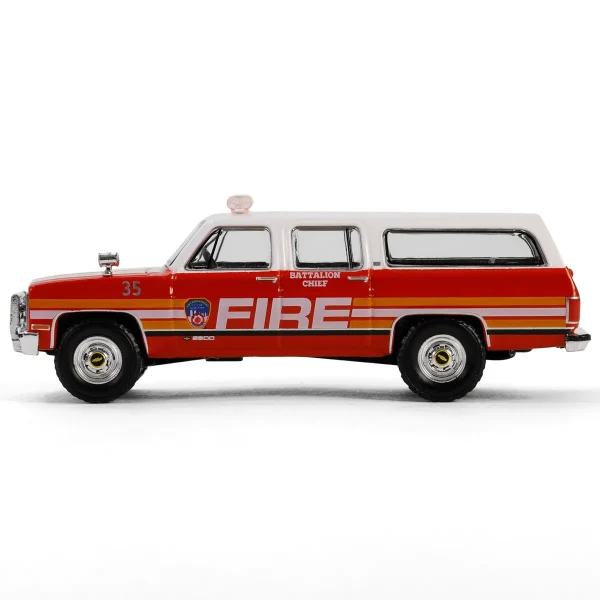 Manufacturer_Greenlight Collectibles Cars & Suvs | Emergency Vehicles<1/64 1991 Chevrolet Suburban, FDNY Battalion Chief, Hobby Exclusive