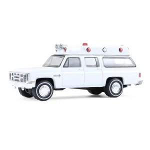 Manufacturer_Greenlight Collectibles Cars & Suvs | Emergency Vehicles<1/64 1983 Chevrolet Suburban K20 Custom Deluxe Ambulance, Plain White, Hobby Exclusive