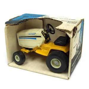 Manufacturer_Scale Models Lawn & Garden<1/16 Cub Cadet Die-cast Lawn & Garden Tractor, Made in the USA