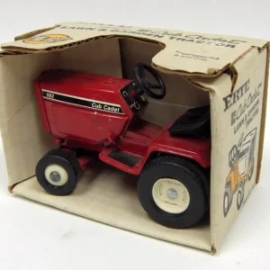 Manufacturer_ERTL Lawn & Garden<1/16 682 Cub Cadet Lawn Mower Made in the USA by ERTL
