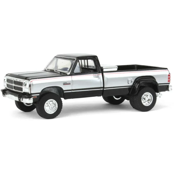 Manufacturer_Greenlight Collectibles Pickup Trucks<1/64 1993 Dodge Ram 350 Cummins Dually, Black, LP Diecast Exclusive