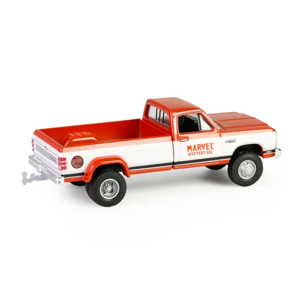 Manufacturer_Greenlight Collectibles Pickup Trucks | Tow & Straight Trucks<1/64 1989 Dodge Ram Dually, Marvel Mystery Oil, Dually Drivers Series 16